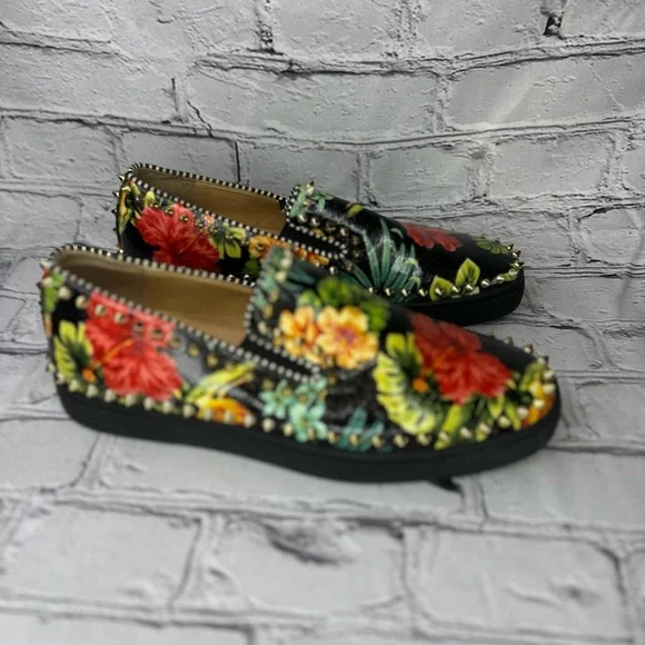 Christian Louboutin Men’s Hawaii Pik Boat Black Spiked Floral Slip-ons Size - Picture 3 of 6